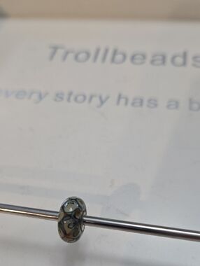 Trollbeads Olive Gray Floral Glass Charm